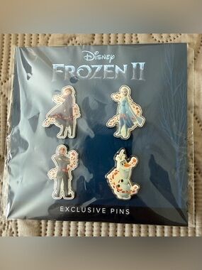 ❄️✨ Disney Frozen II Exclusive 4-Pin Set ✨❄️